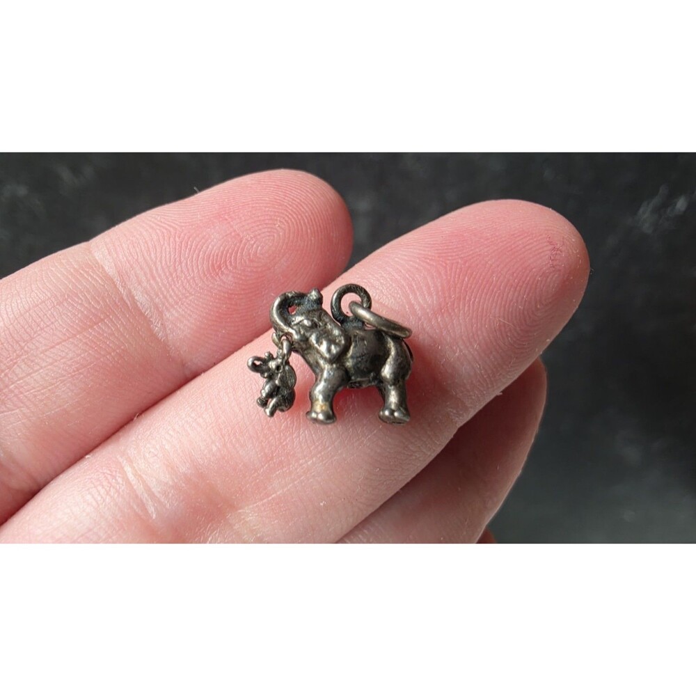 925 Sterling Silver Elephant With Baby Elephant Pendant/Charm Vintage